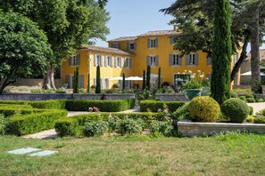 Fachada del alojamiento