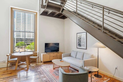 Beautiful Loft on Historic Whiskey Row