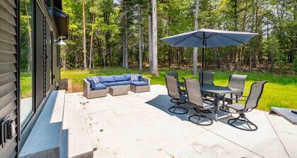 GOLFER'S PARADISE, MINUTES FROM SAND VALLEY GOLF RESORT