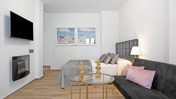 1 bedroom, free WiFi, bed sheets