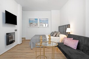 1 bedroom, free WiFi, bed sheets - Apartment 'Esencia Vejer' with Shared Pool, Wi-Fi and Air Conditioning (Vejer)