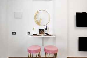 Dining - Apartment 'Esencia Vejer' with Shared Pool, Wi-Fi and Air Conditioning (Vejer)