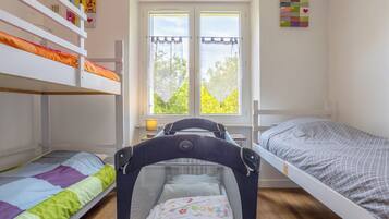 5 chambres, fer et planche Ă repasser, Wi-Fi gratuit, draps fournis