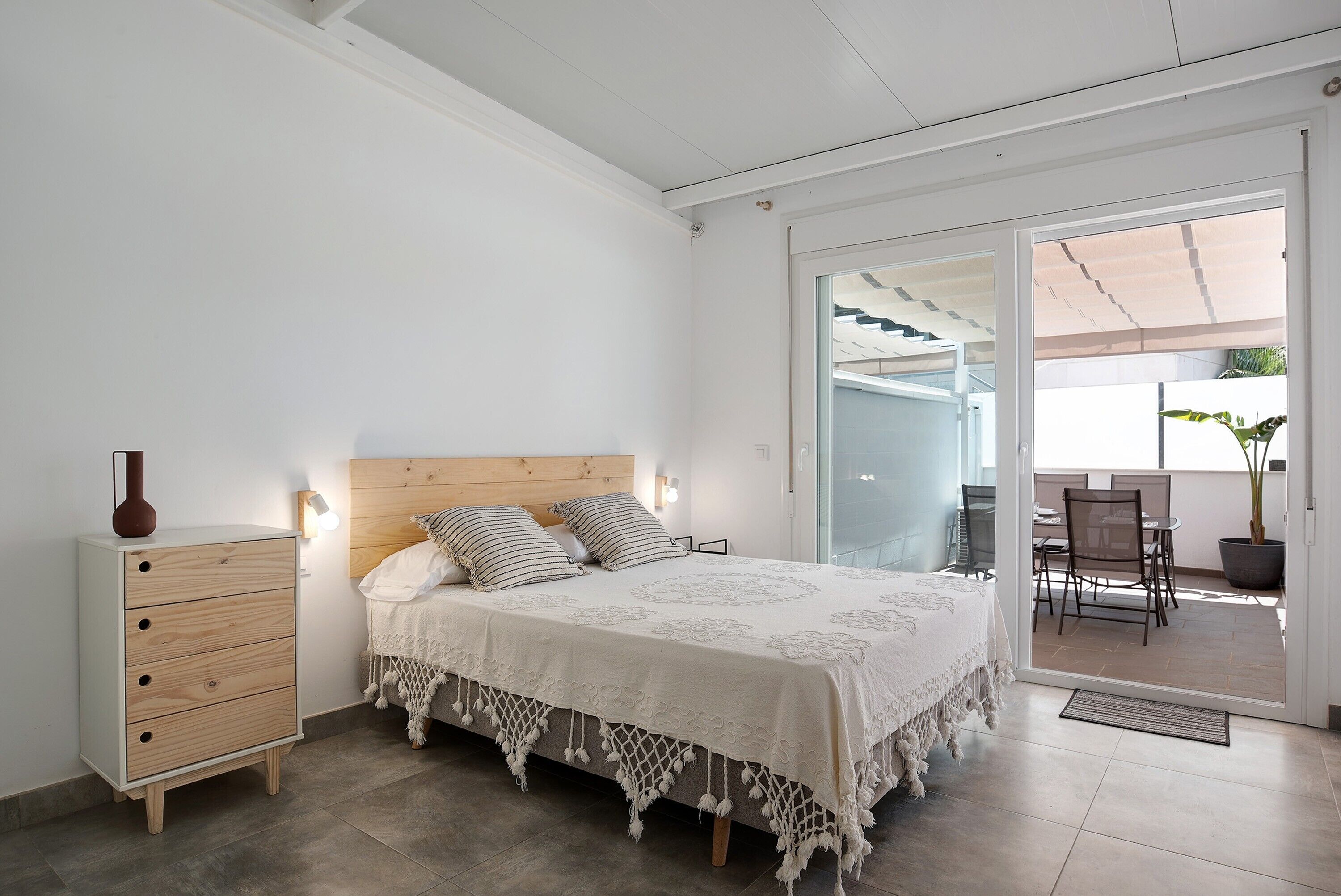 2 dormitorios, tabla de planchar con plancha, wifi gratis y ropa de cama
