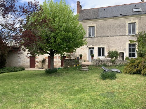 Propriété XVIII ième au coeur des chateaux de la Loire