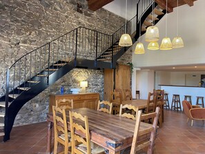 Dining - Maison Bord du Canal du Midi Piscine (Homps)