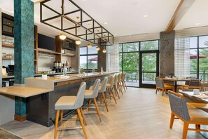 Bar (on property) - Cambria Hotel Lake Placid - Lakeside Resort (Lake Placid)