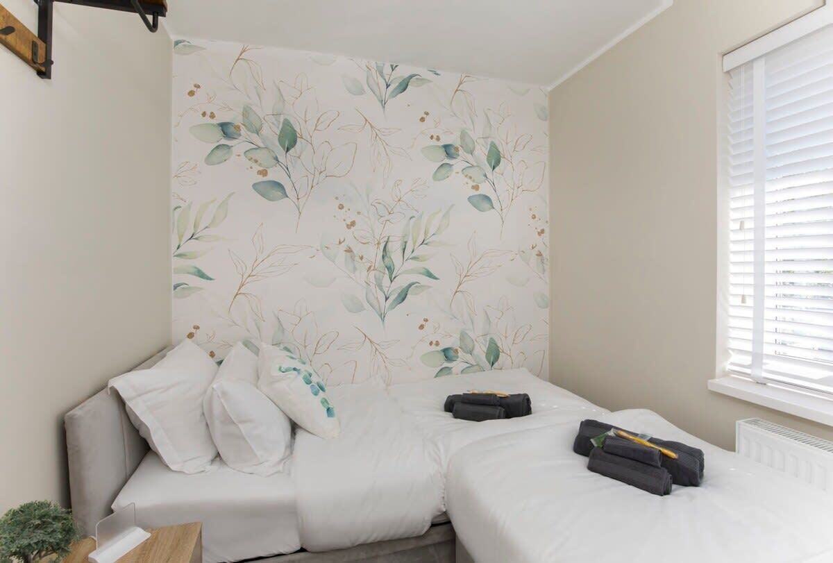 4 Schlafzimmer, Bügeleisen/Bügelbrett, Reisekinderbett, WLAN