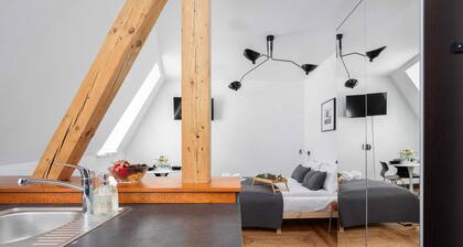 Loft Studio in the Center | 500 m from the Old Market Square
