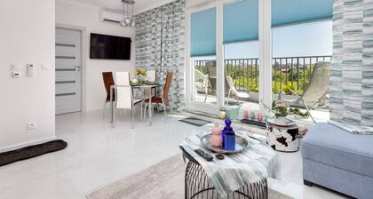 Modernes Appartement mit Terrasse | Nähe zum Strand | Parkplatz