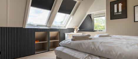 3 bedrooms, WiFi, bed sheets