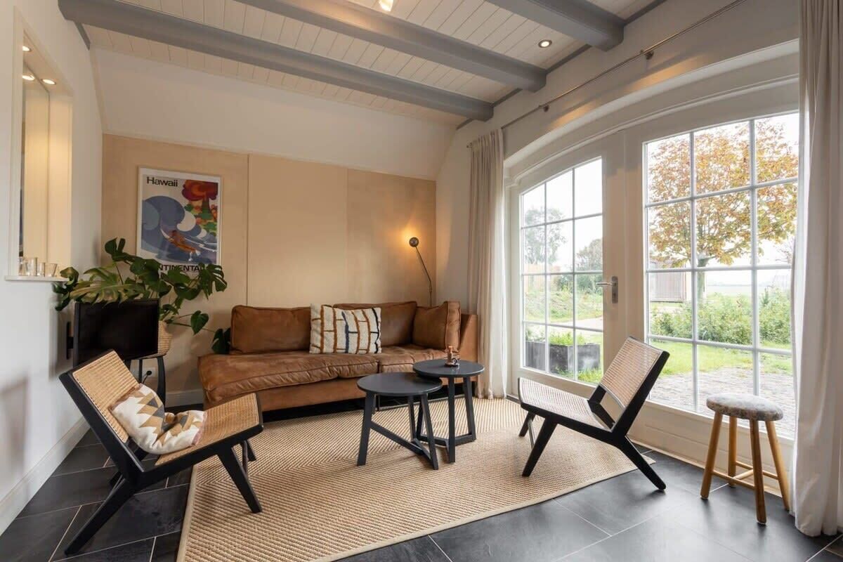 Televisio, työhuone