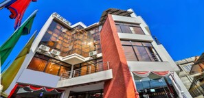 Front of property - MeroStay 256 Hotel Mai (Kathmandu)