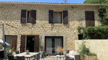 Restauration extérieure