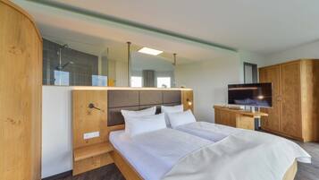Comfort-Zimmer | Zimmersafe, Schreibtisch, laptopgeeigneter Arbeitsplatz