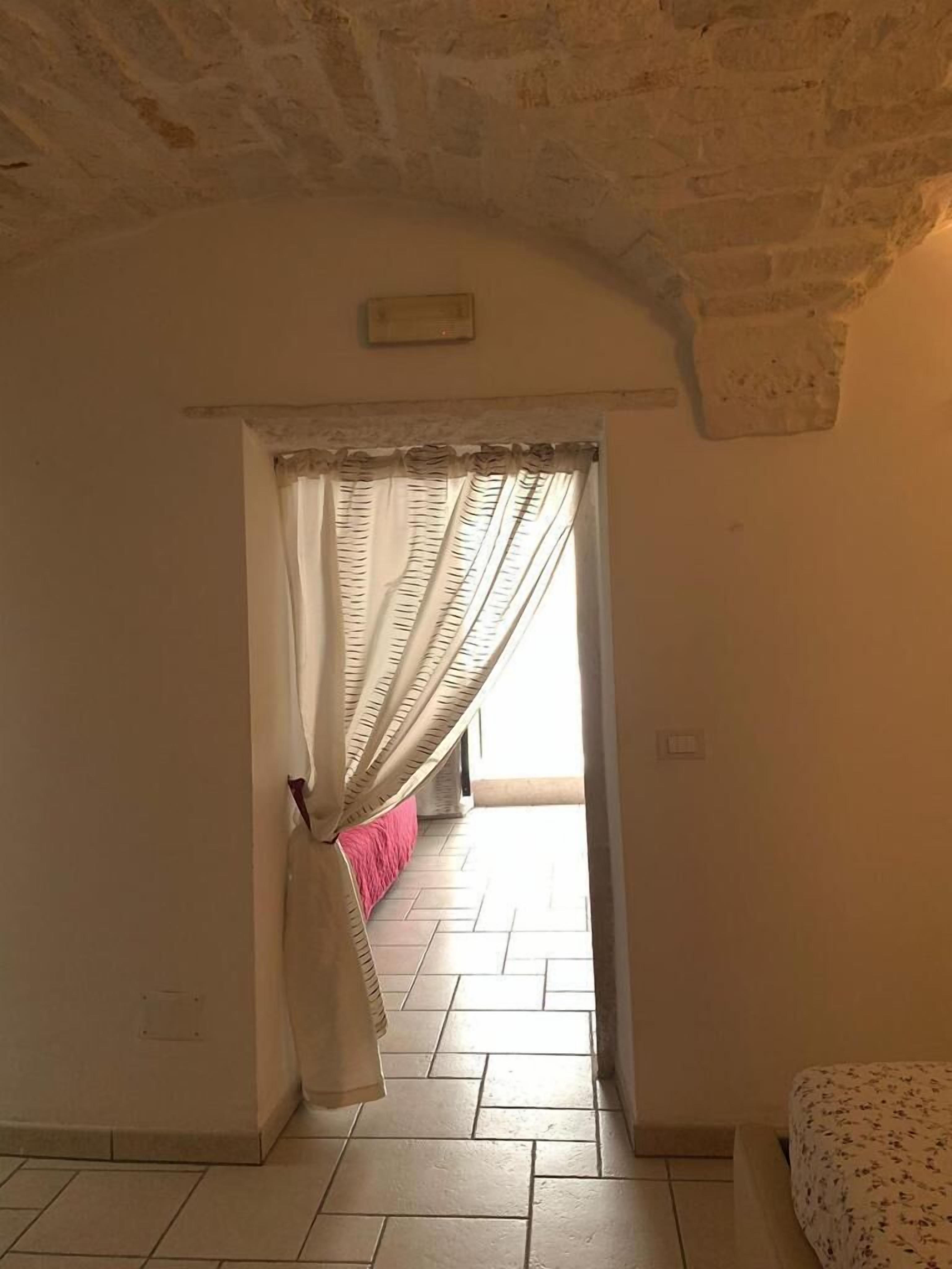 Camera Selene | 起居區 | 30-吋智慧型電視、衛星頻道、電視