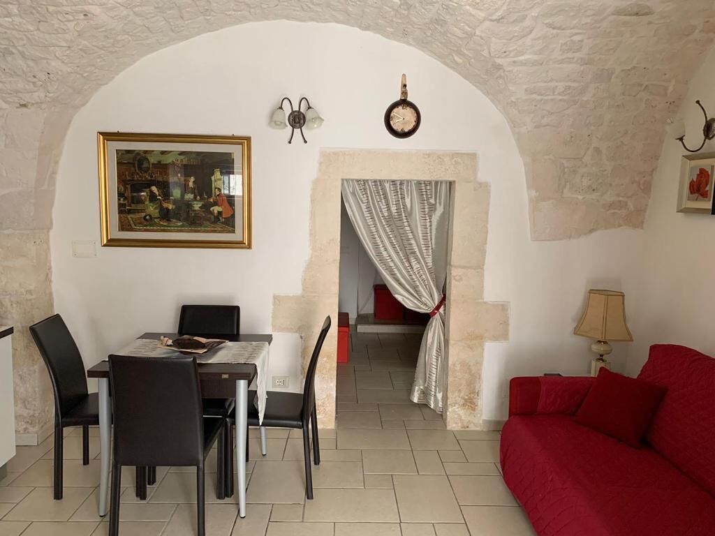 Camera Selene | 起居區 | 30-吋智慧型電視、衛星頻道、電視