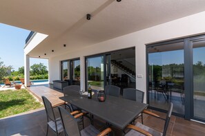 Villa | 3 bedrooms - Tola in Vi Njan With 3 Bedrooms and 3 Bathrooms (Visnjan)