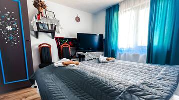 1 bedroom, individually furnished, iron/ironing board, free WiFi