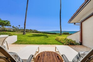 Terrace/patio - 
Stunning Oceanfront Condo With New Central AC System-Makena Surf Resort #F-102 (Makena, Maui)
