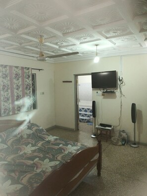1 bedroom, iron/ironing board, bed sheets