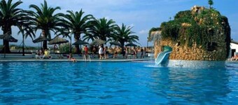 Adosado Peñismar II Acceso Piscinas Toboganes