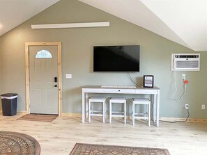 Interior - Lariat Bunkhouse (Rapid City)