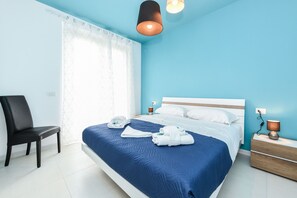 2 chambres, fer et planche à repasser, Wi-Fi gratuit, draps fournis