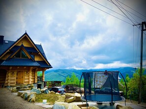 Property grounds -  
Highlander House in Poland with a beautiful  panorama of the Tatra Mountains (Koscielisko)