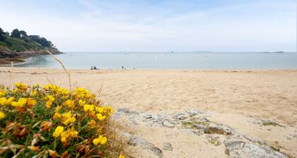 DĂ©tente et calme sur la CĂŽte dâĂmeraude