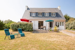 Exterior - 700m from the beach – House for 8 – Large garden (Penmarch)