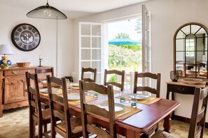 تناول الطعام