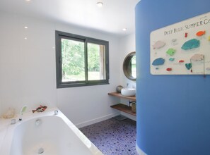 淋浴設備、提供毛巾