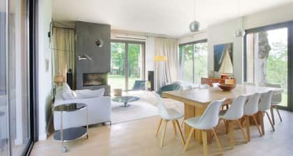 Family villa with swimming pool in Aiguebelette-Le-Lac