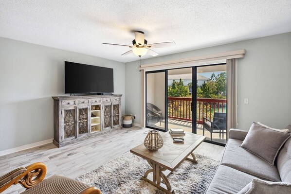 Apartment (St Thomas Square Unit 512 (3/3)) | Außenbereich