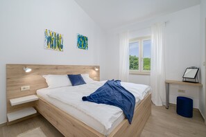 3 bedrooms, Internet