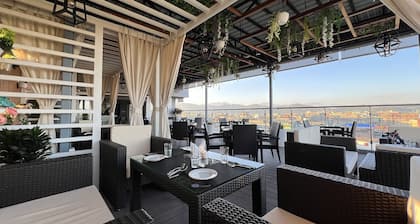 Aurora Boutique Hotel