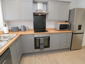 Fridge, dishwasher, electric kettle, toaster - Amble Watch (Morpeth)