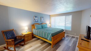 2 bedrooms, Internet, bed sheets
