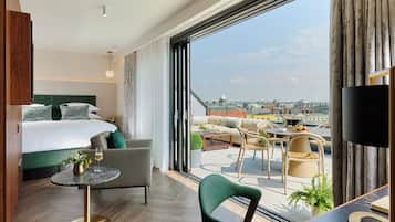 Terrace Suite | 1 間臥室、高級寢具、記憶床墊、迷你吧