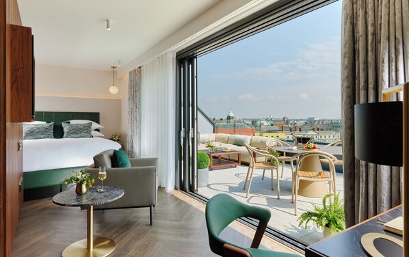 Terrace Suite | 1 bedroom, premium bedding, memory foam beds, minibar