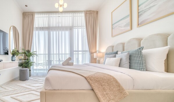 In-room safe, iron/ironing board, free WiFi, bed sheets