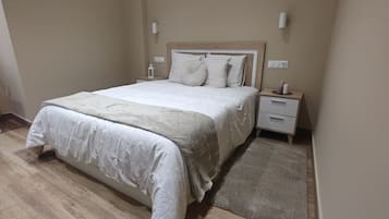 2 slaapkamers, een strijkplank/strijkijzer, wifi, beddengoed