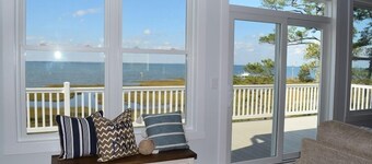 Bayview- Waterfront Home with Hot Tub, Fire Pit & Pier