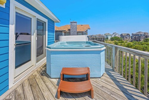 Semi-Oceanfront Home with Private Pool, Hot Tub, Nearby Beach Access, Basketball