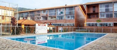 Junior Apartment | Pool