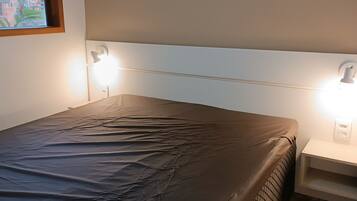 Economy Apartment | Desk, free WiFi