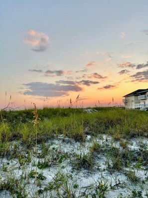 Property grounds - Emerald Escape II - 2BR SPC Beach Walk (Destin)