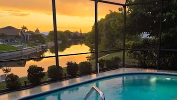 House, 3 Bedrooms | Pool