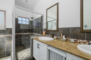 Bathroom - San Lameer Villa 14214 (Southbroom)